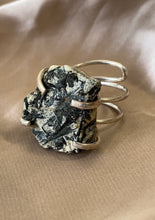 Cargar imagen en el visor de la galería, Egirina Ring